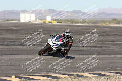 media/Jan-16-2026-CVMA Friday Practice (Fri) [[6f2bf47531]]/4-Racer 3-NRS/Session 3 (Bowl)/